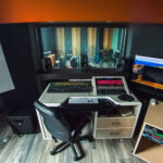 ESTUDIO DE PRODUCCION Y GRABACION EMMAT - BERKLEE